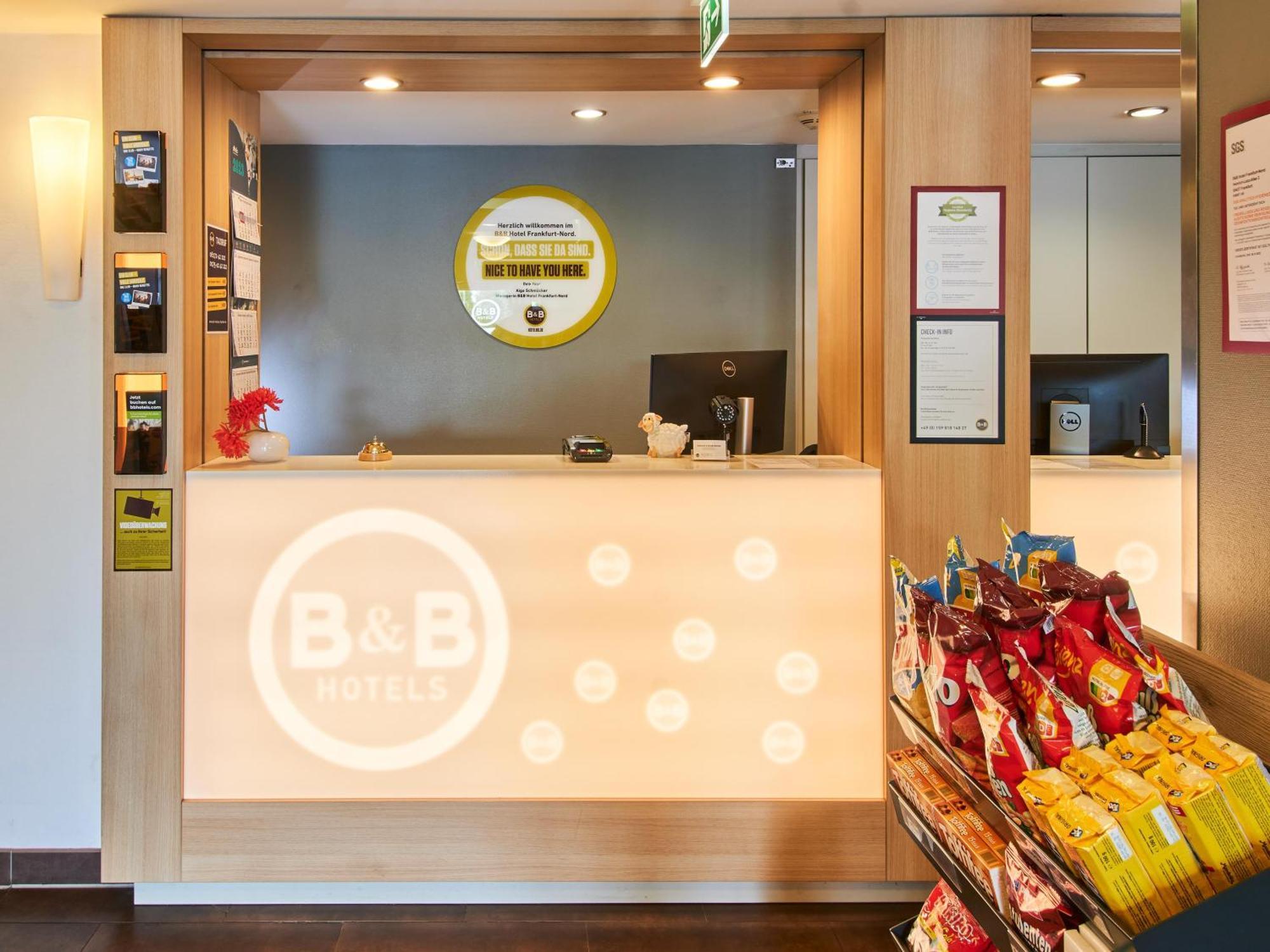 B&B Hotel Frankfurt-Nord Francfort-sur-le-Main Extérieur photo