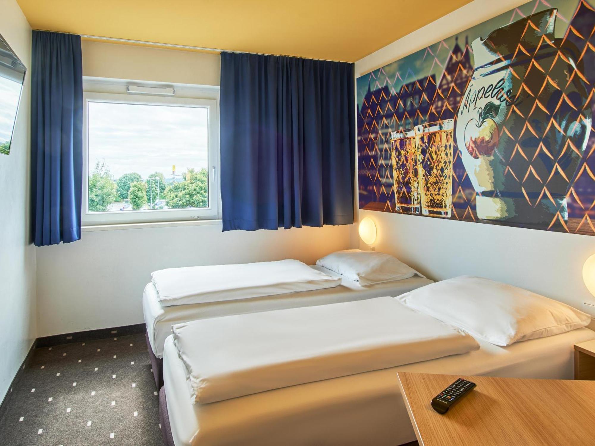 B&B Hotel Frankfurt-Nord Francfort-sur-le-Main Extérieur photo