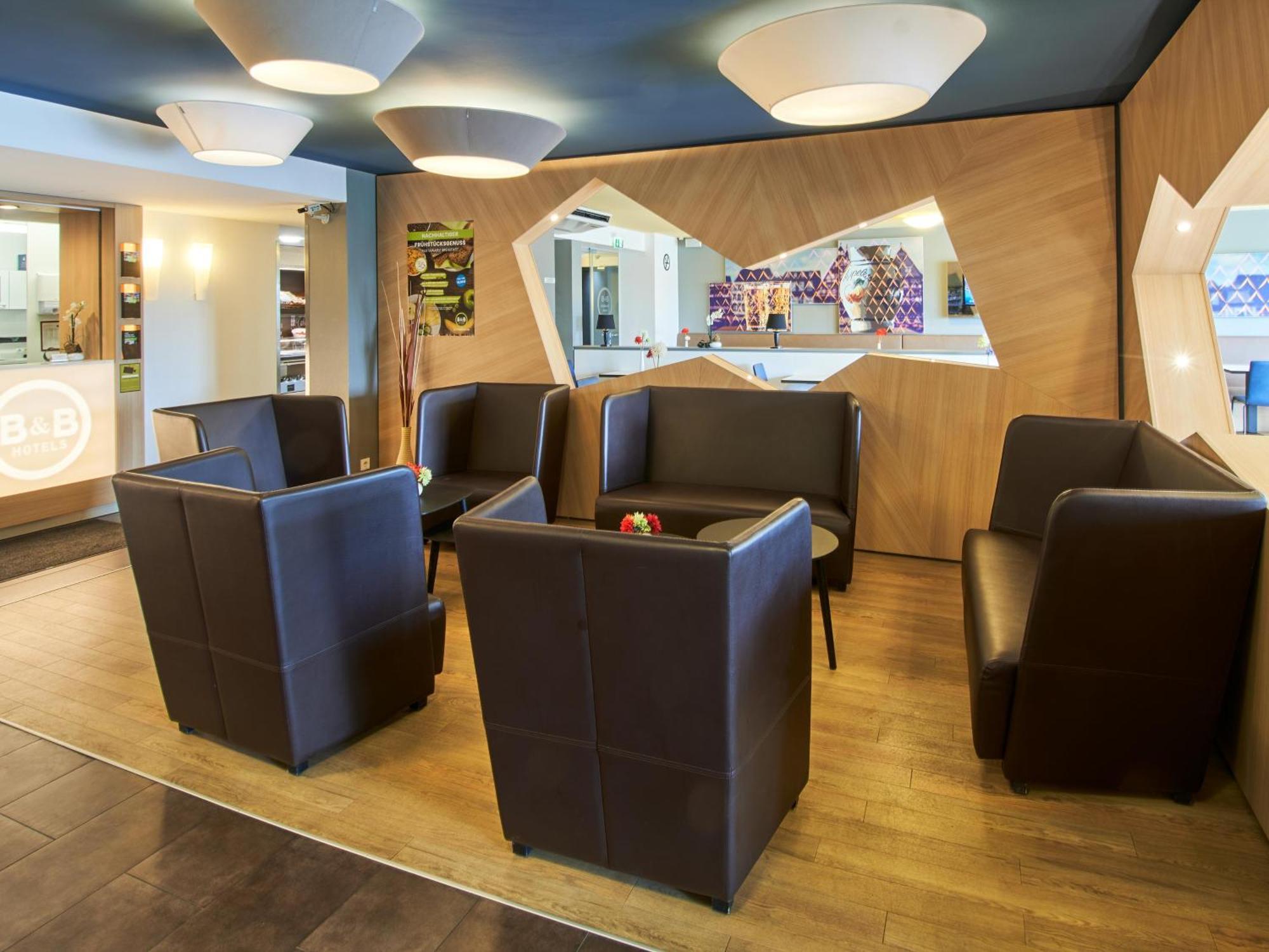 B&B Hotel Frankfurt-Nord Francfort-sur-le-Main Extérieur photo