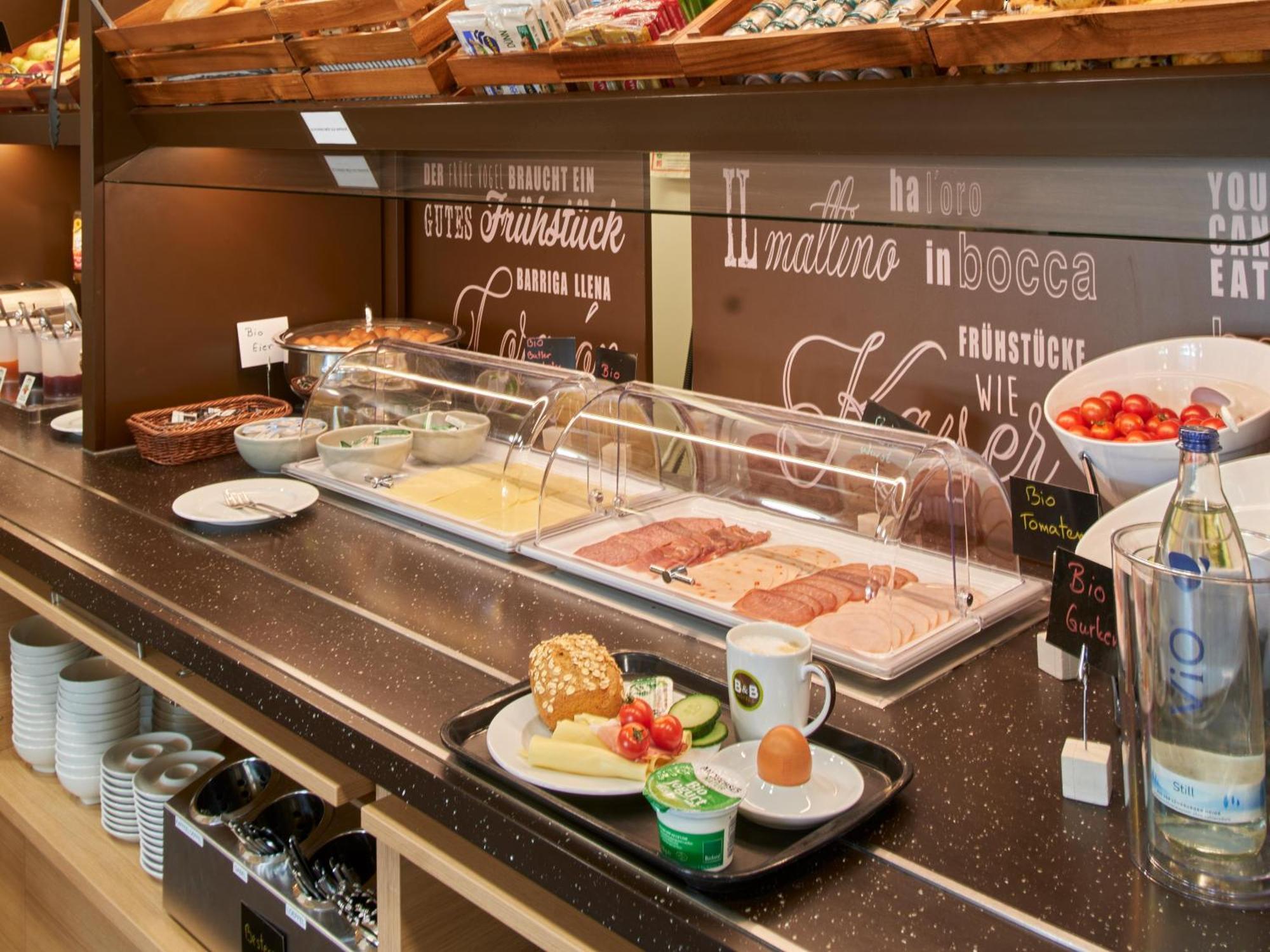 B&B Hotel Frankfurt-Nord Francfort-sur-le-Main Extérieur photo
